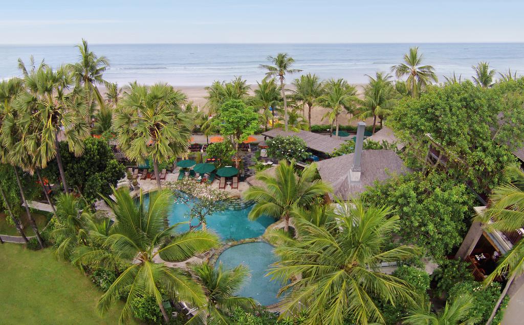 Legian Beach Villas Exterior photo